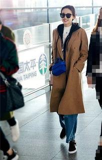 孙怡机场爆料视频最新,揭秘明星私生活瞬间  第1张